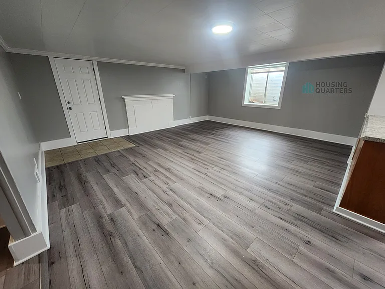 326 W Shannon Ave — Photo 7