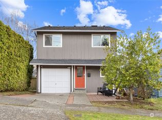 2820 W Elmore St, Seattle, WA 98199