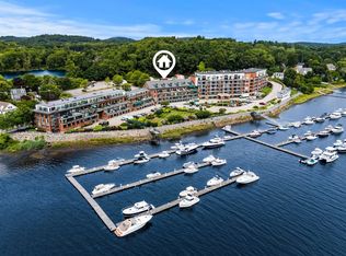 60 Merrimac St UNIT 615, Amesbury, MA 01913