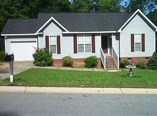 208 Turning Leaf Dr, Hopkins, SC 29061