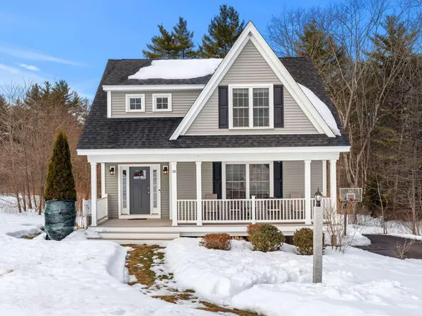 38 Wentworth Street, Rollinsford, NH 03869