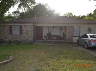 309 Beautycrest Dr, Dallas, TX 75217