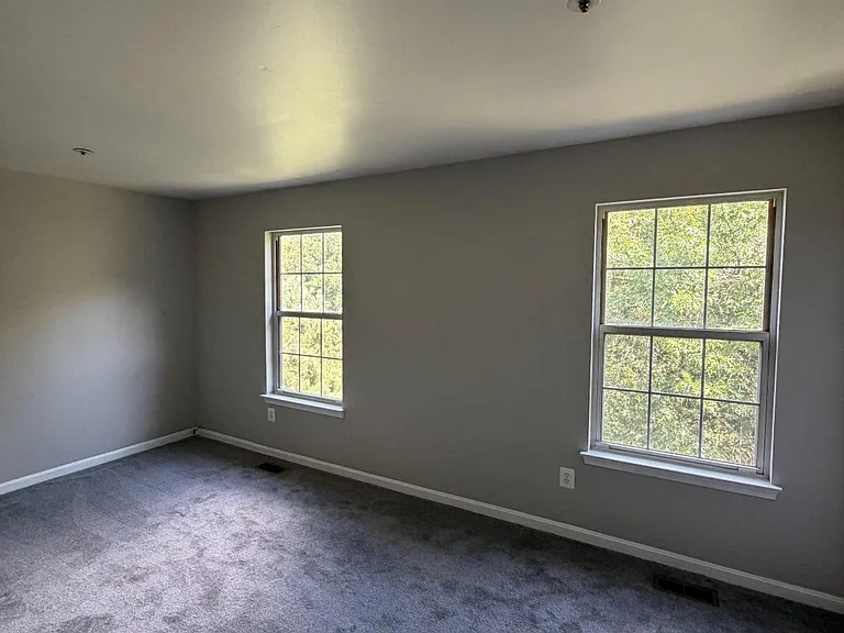 6769 Milltown Ct — Photo 10