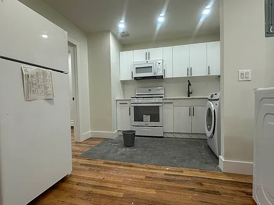 Rented by Yup Realty LLC | media 4