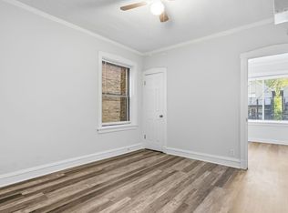 7653 S Kingston Ave #2, Chicago, IL 60649