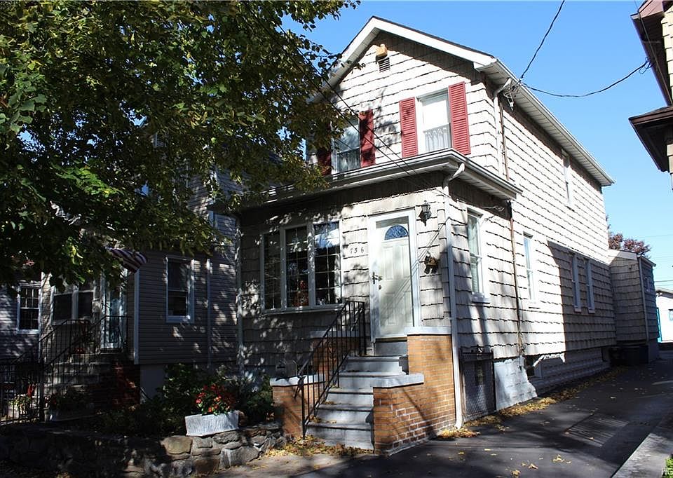 1st image of 756 Vincent Ave