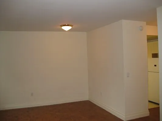 Rented by Classic Marketing- 530 Park1 | media 72