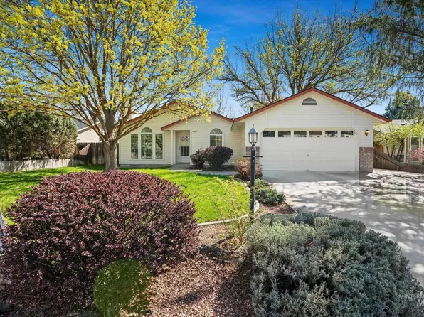 4931 W Catalpa Dr, Boise, ID 83703