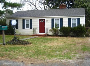 7 Turner St, Onancock, VA 23417