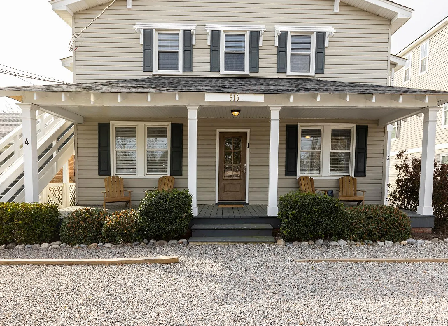 2 bed, 1150 sqft, $2,200 — Photo 1