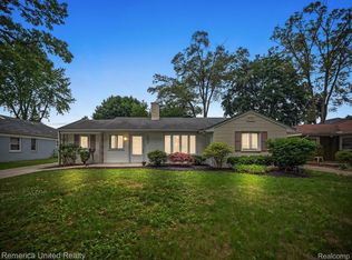 1927 Clifton Ave, Royal Oak, MI
