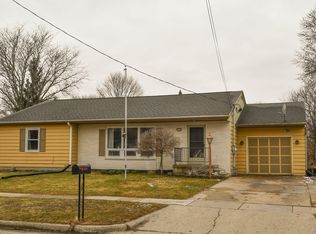1318 Randolph St, Watertown, WI 53094