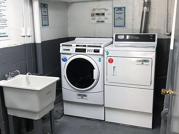5th image of 3205 Oxford Ave APT 9