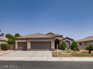 5508 Azure Ridge Dr, Las Vegas, NV 89130