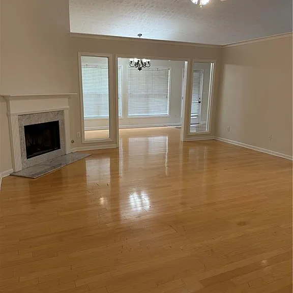 5386 Haverford Mill Cv — Photo 4