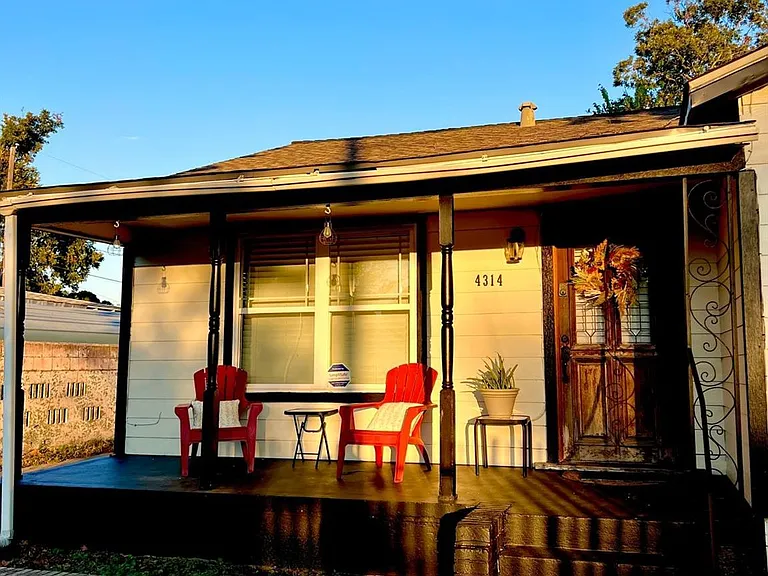 4314 Gano St — Photo 9