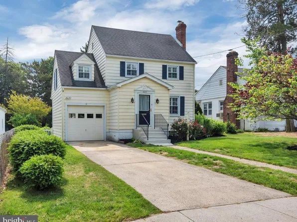 204 E Palmer Ave, Collingswood, NJ 08108