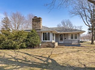 171 S Leavitt Rd, Amherst, OH 44001