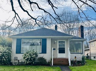 917 21st Ave, Longview, WA 98632