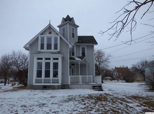 322 N Ohio St, Camp Point, IL 62320