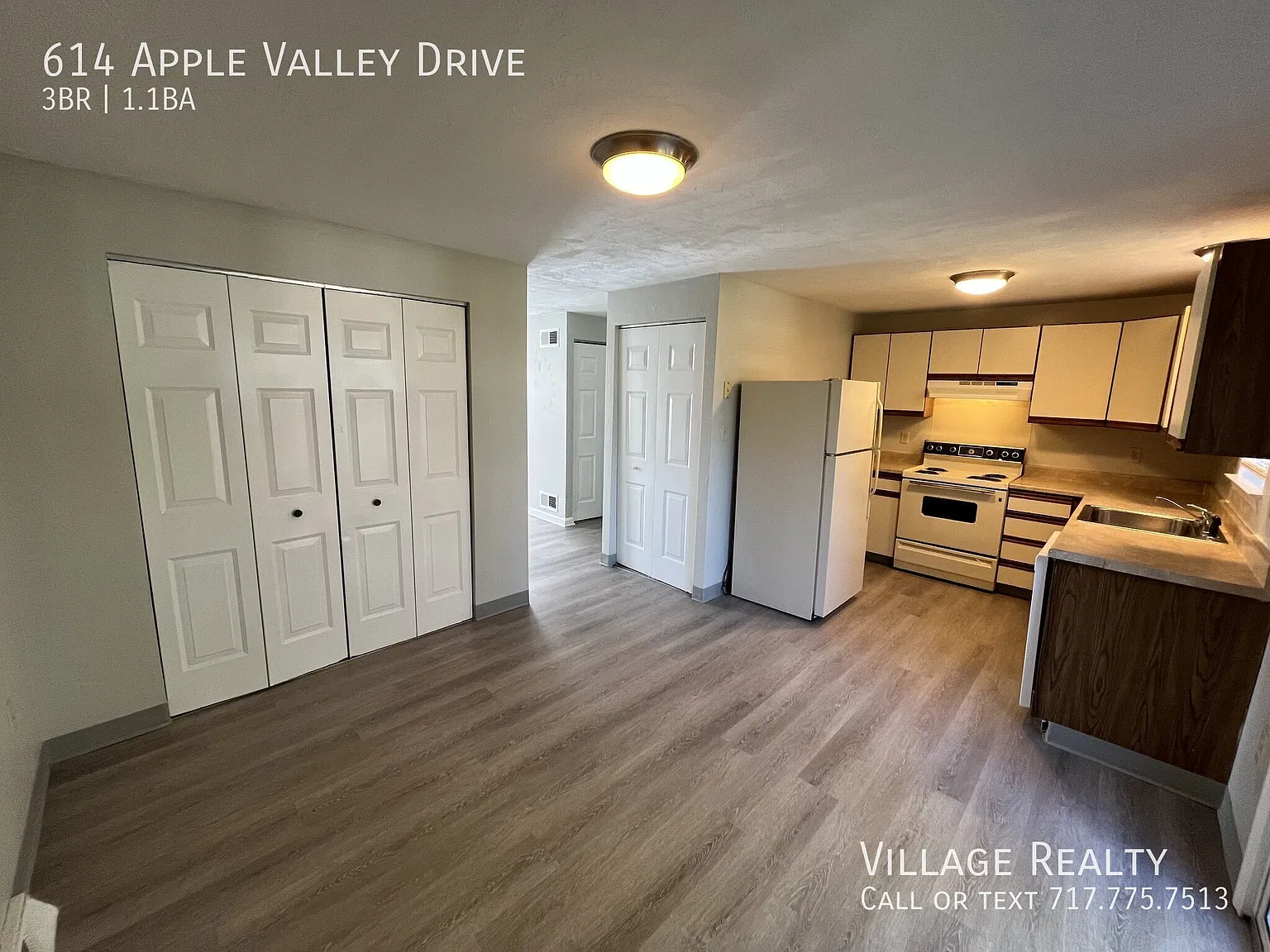 Roomy 3-bed townhome with garage in Dallastown School District! Brand-new flooring throughout! — Photo 2