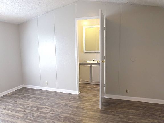 5th image of 3535 Roberts Ave Lot 111