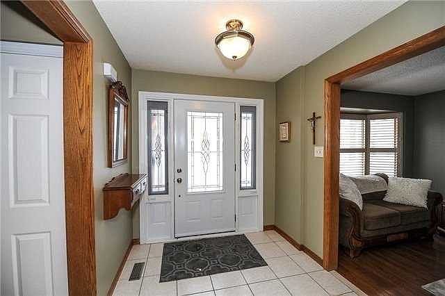2nd image of 371 Erin Trl