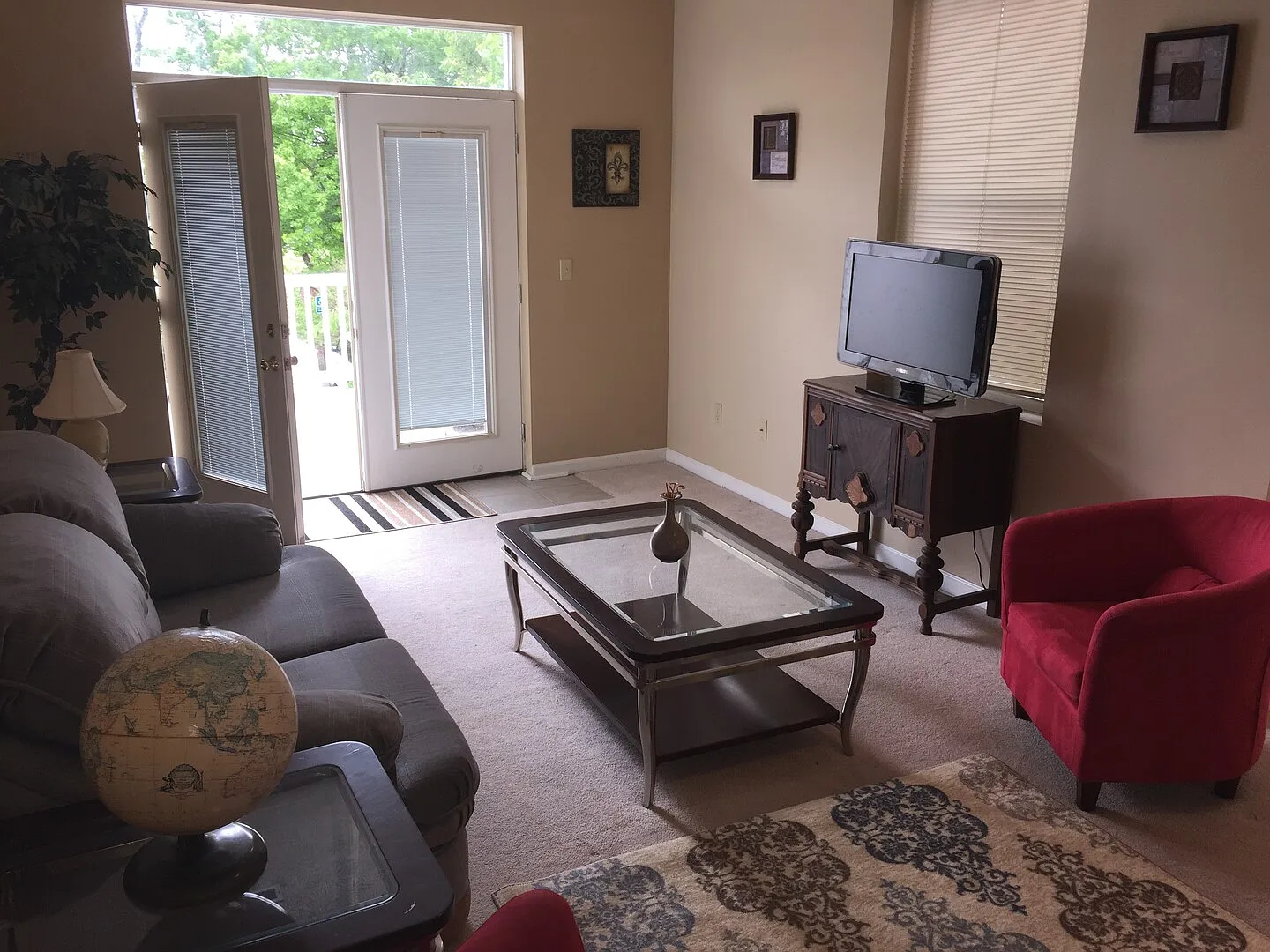 Beautiful Town Home available for Short Term Leases — Photo 3