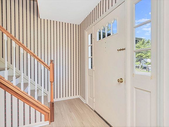 5th image of 7763 Kennesaw Dr