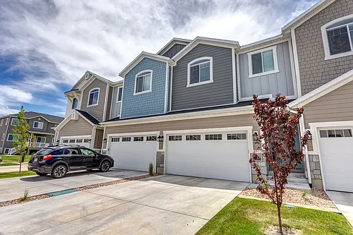 1831 W 680 S Photo 1
