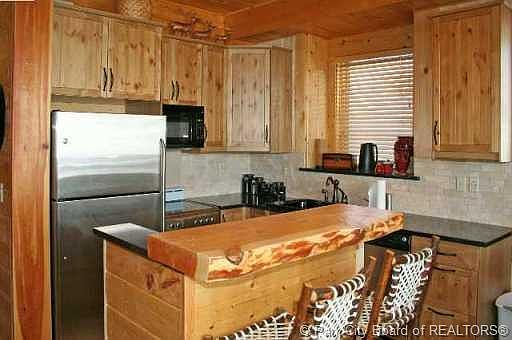 2nd image of 2650 Deer Valley Dr E #107