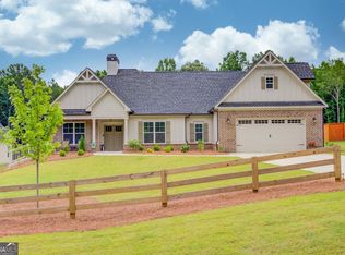 381 Ledbetter Rd, Winder, GA 30680