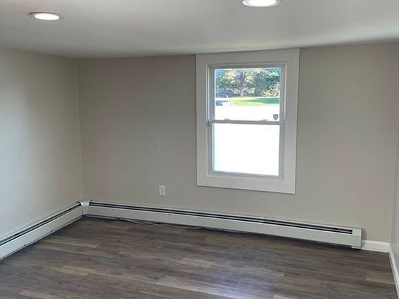 5th image of 40 Delmont St