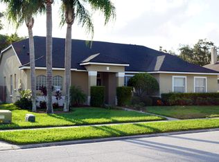 9812 Montclair Cir, Apopka, FL 32703