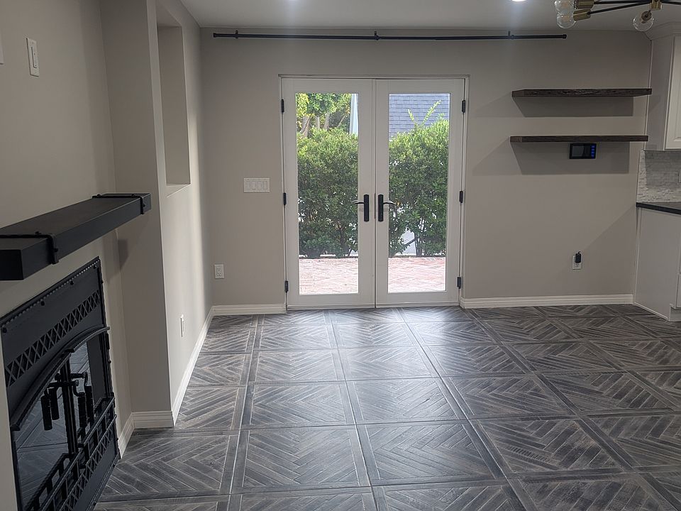 Living room facing entrance
