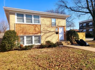 519 S 10th Ave, Maywood, IL
