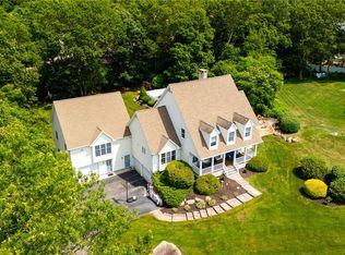 11 Hamilton Rd, Westerly, RI 02891