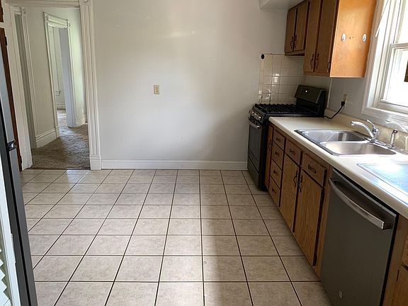 4th image of 6659 Mitchell Ave #1A