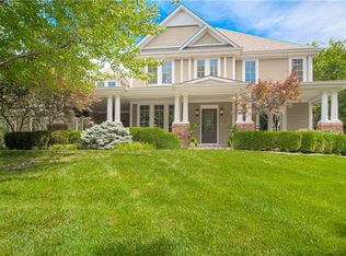 485 NW Riven Rock Trl, Lees Summit, MO 64081