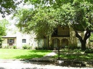 7902 Twining Oaks Ln, Spring, TX 77379