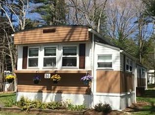 26 Sycamore Dr, Halifax, MA 02338