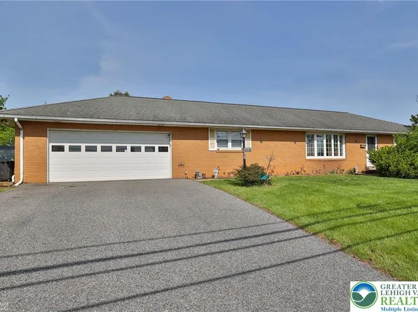 4267 N Church St, Whitehall, PA 18052