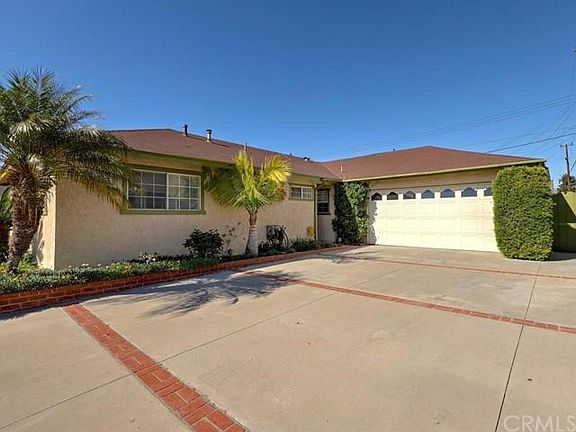 3rd image of 6189 Fremont Way