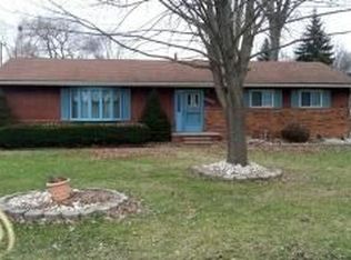 43720 Burtrig Rd, Van Buren Township, MI 48111