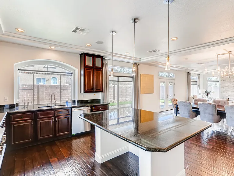 8112 Deerfield Ranch Ct — Photo 9