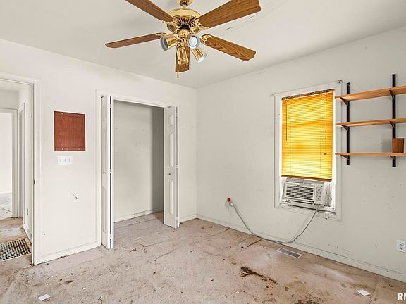 3rd image of 2449 S 6th St