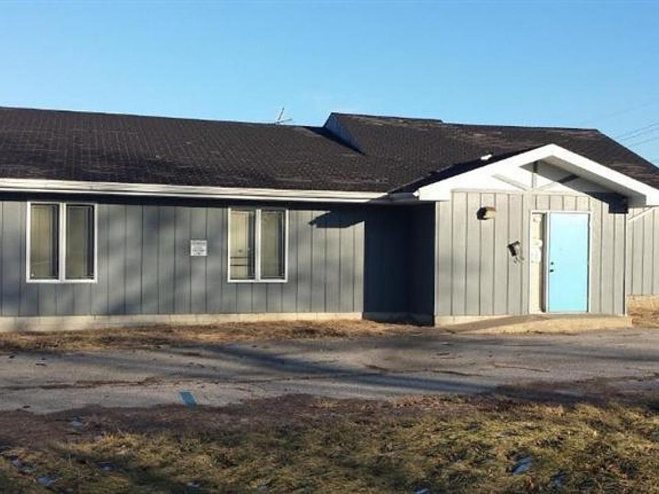 1st image of 250 W 61st Ave