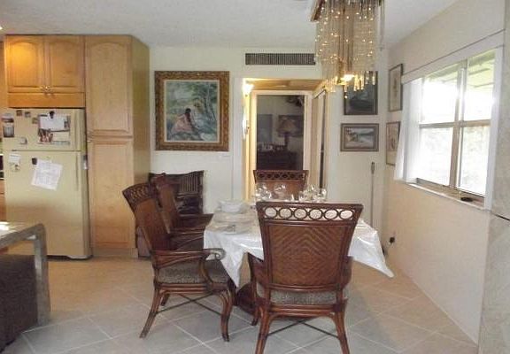 3rd image of 142 Valencia Dr #F