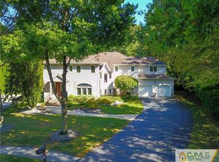 1 Jason Dr, East Brunswick, NJ 08816