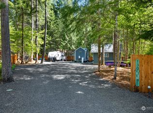 130 N Kokanee Cove Way, Hoodsport, WA